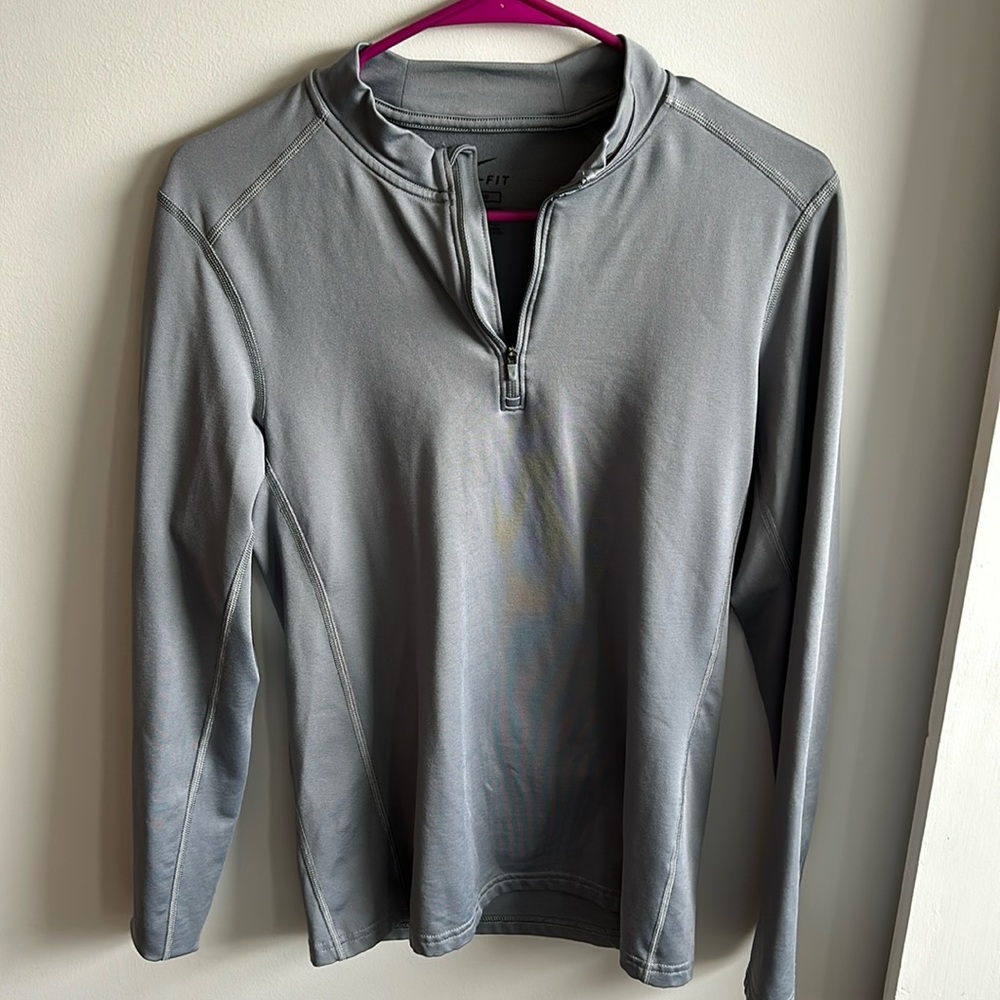 Nike Dri Fit Women’s Workout Sweatshirt